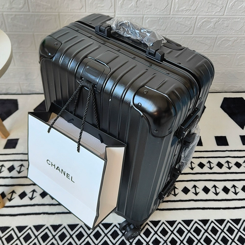 Высококачественный универсальный чемодан