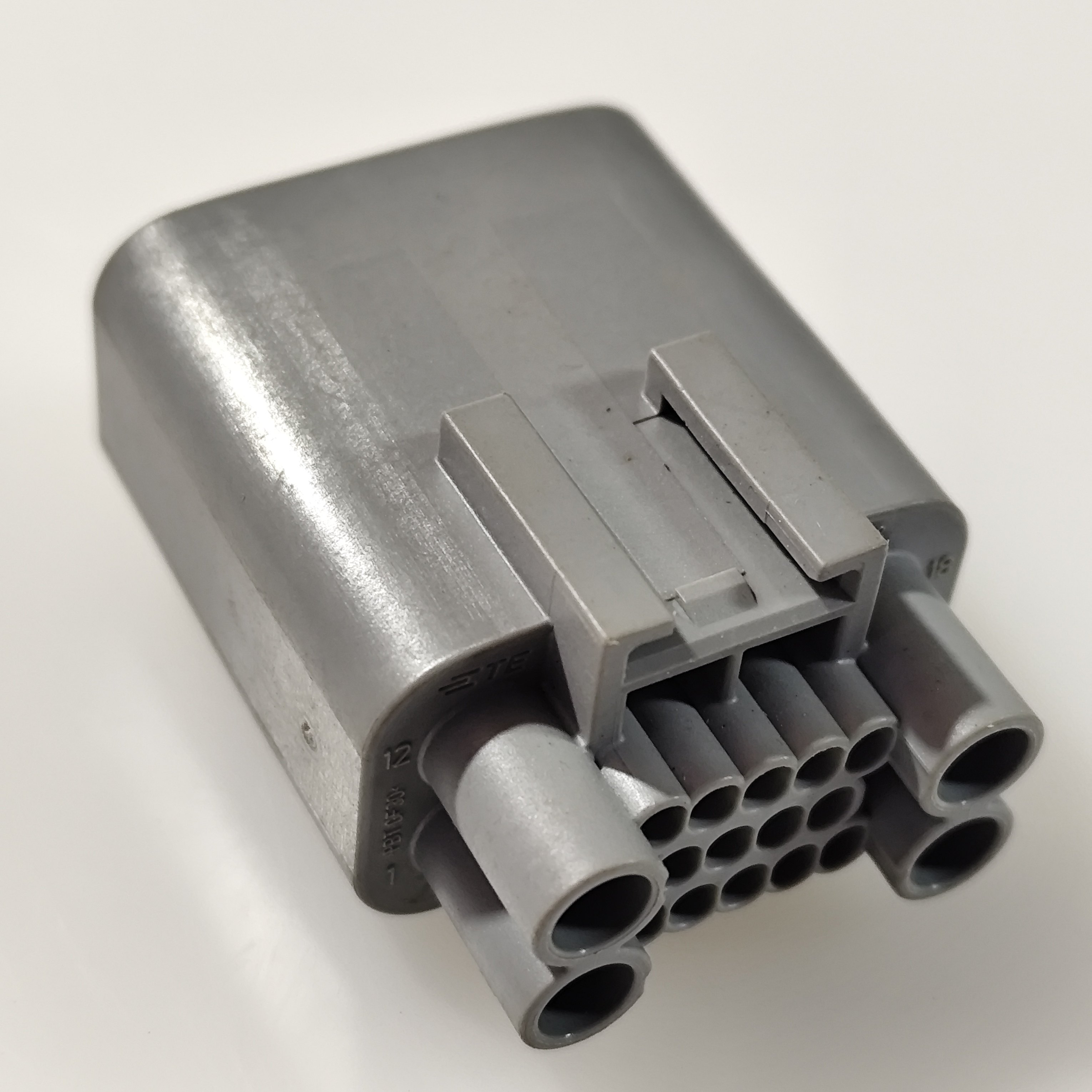 护套 1-2410052-1 连接器 1-2410053-1 接插件 线束插头 护壳塑壳-淘宝Taobao | 天猫Tmall