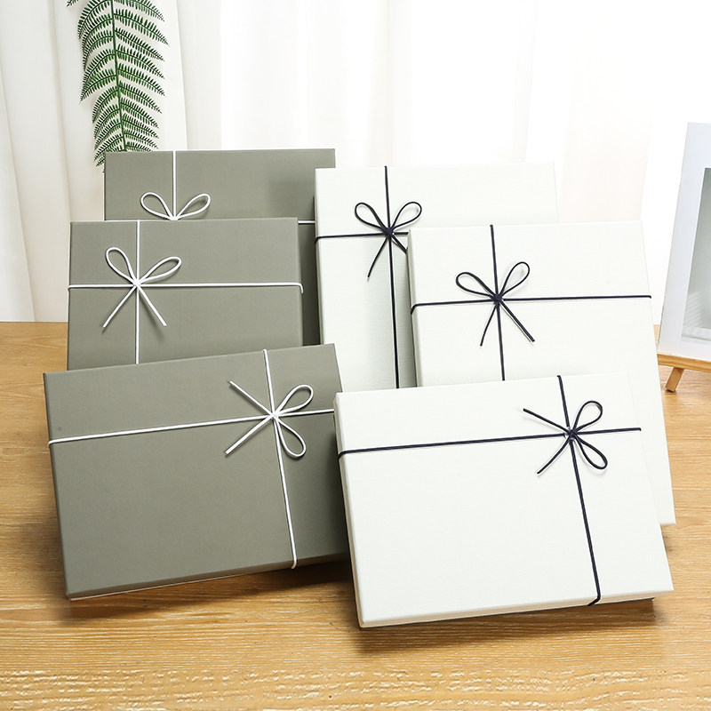 Rectangular birthday gift box large Valentine's Day packaging box exquisite gift box clotheshoe shoe photo frame customization