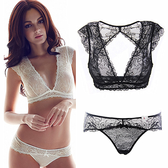 European and American ultra-thin transparent lace without steel ring bra hood sexy deep V coalesced beauty back hollowed-out female lingerie suit