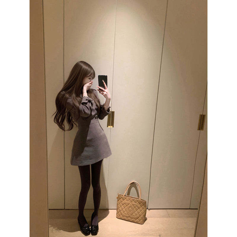 Fanfan Is Sleepy Zz「Heir 2.0」Vintage Style Daughter's Lapel Bow Double-Breasted Waist-Cinching Dress for Women Fanfan Is Sleepy Zz「Heir 2.0」Vintage Style Daughter's Lapel Bow Double-Breasted Waist-Cinching Dress for Women