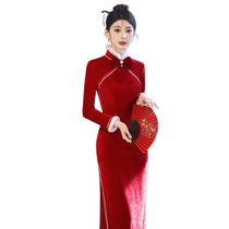 Red cheongsam womens autumn and winter toast wear 2024 new winter new Chinese style engagement thickened long sleeves retro winter bow