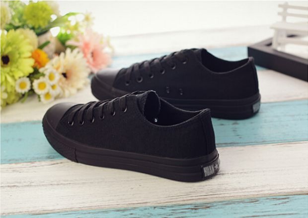 Giày vải đế thấp màu đen phổ biến cho nam và nữ giầy puma nữ