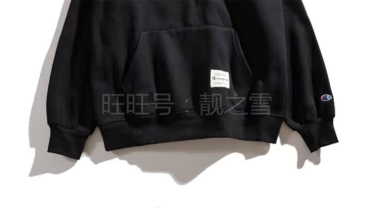 Sweatshirt homme CHAMPION   - Ref 3127426 Image 38