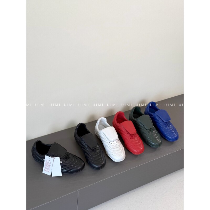 Absolutely Amazing! I Fell in Love at First Sight! Wang Jiaer and Lisa's Same Style Football Series 25S Flip-Top Thick-Soled Casual Sneakers
