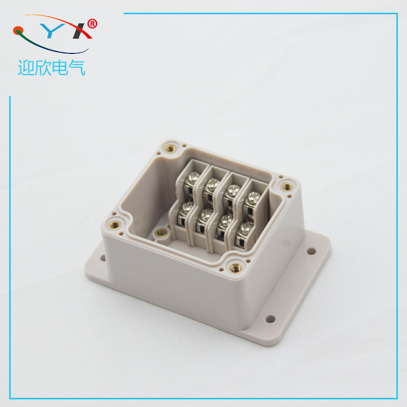 63 * 58 * 45 Bring your own terminal junction box with ear waterproof junction box outdoor anti-dust power splitting wire box 4P bits
