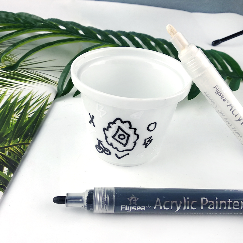 Flysea Propylene Mack Pen Doodle Pen DIY Album Drawing Pen Water-based Paint Round Head Black White