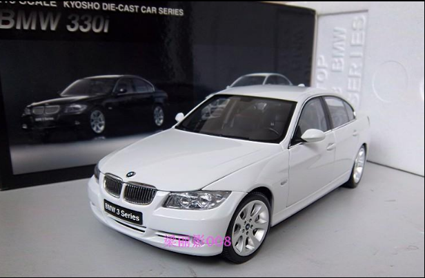 Kyosho 1:18 BMW 330i Sedan BMW3 Series 330 Model