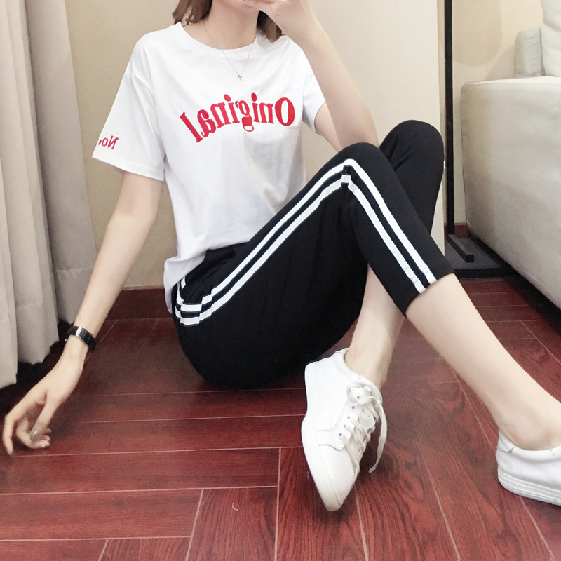 Casual Suit Lady 2022 New Short Sleeves Summer Han Edition Fashion Loose Designer Cotton Sportswear Two Sets