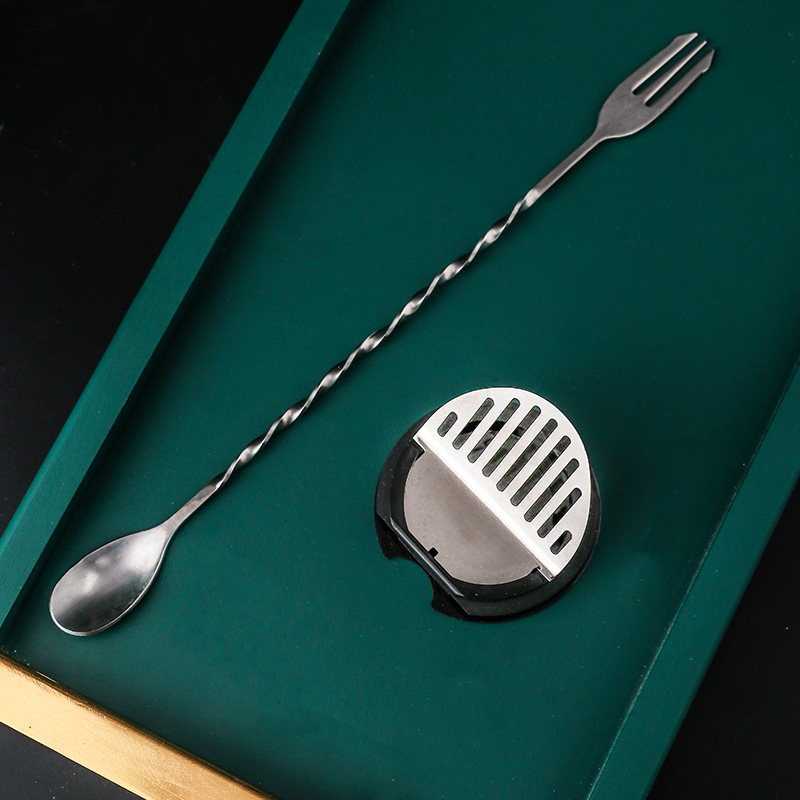 (Gift) filter Gaige with a stirring spoon