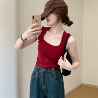 Темно-красный