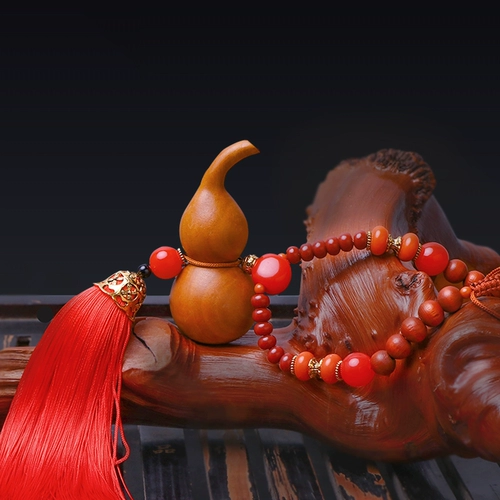 Устровая украшения Peach Wood Wood Car Trainer