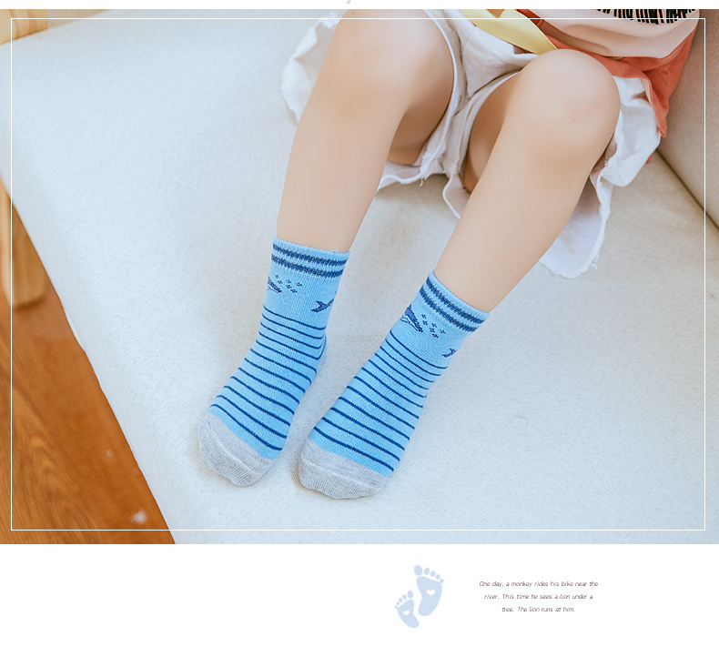Trẻ em vớ cotton mùa thu và mùa đông em bé trong vớ 3-5-7-9-12 tuổi Đàn ông và phụ nữ trong đôi tất lớn trẻ em vớ hoạt hình tất lưới cho bé