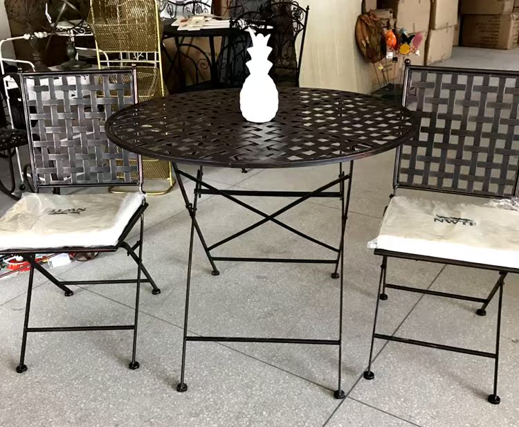 Foreign trade export original single American country style Wrought iron old table and chair set Table and chair set out not only to sell