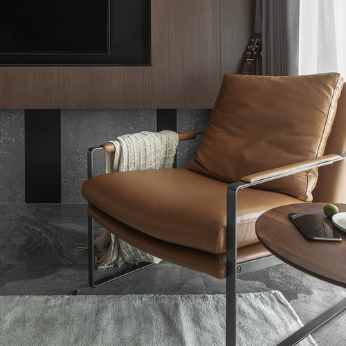 Северная кожа минималистская световая роскошная диван -стул однопомол дизайнерский повседневный стул Простой балкон гостиная кресло подложек