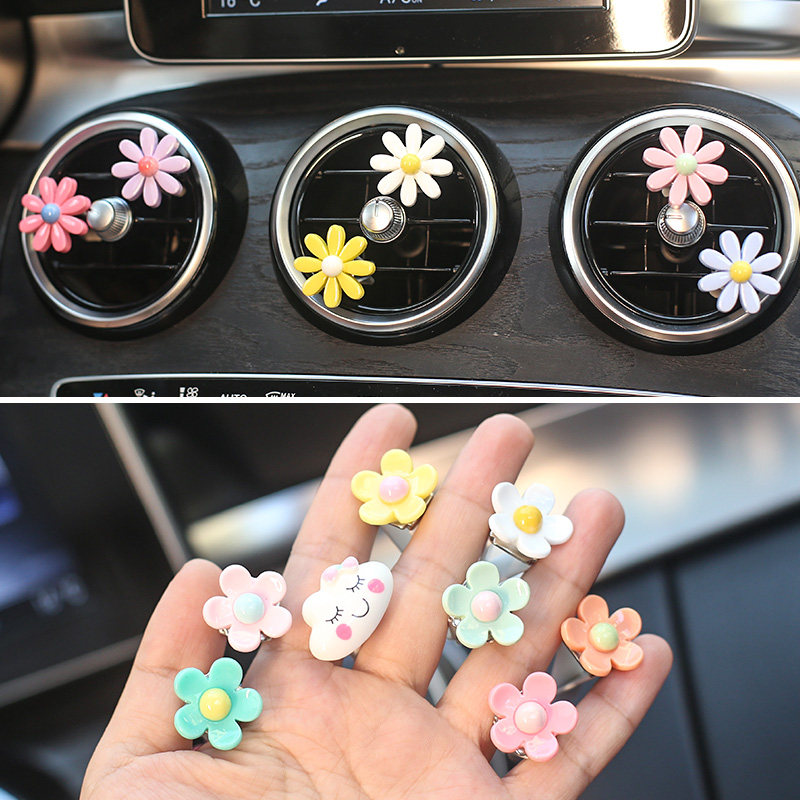 The little daisies girls car decoration car perfume jewelry car air conditioning air outlet and fragrance creative car interior decoration