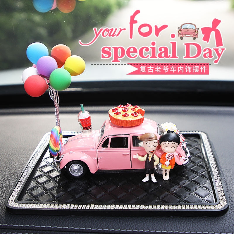 Creative cartoon cute Beetle car interior products car ornaments car retro car fresh mini balloon