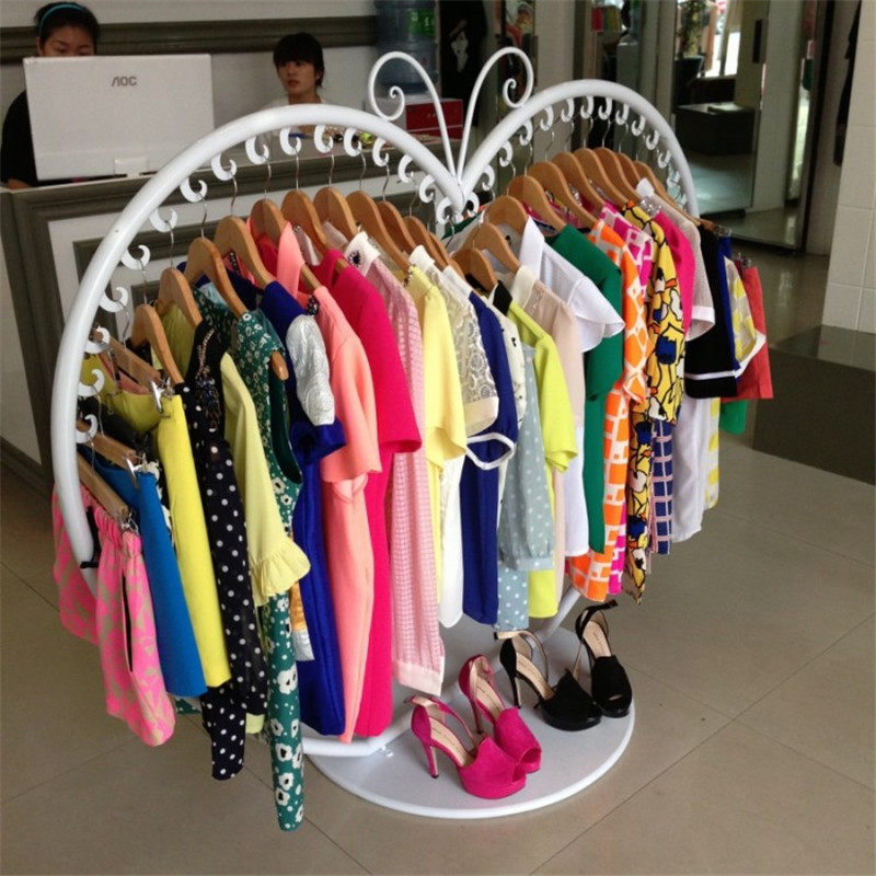 Iron Kung Fu Clothing Store Show-style Middle Island floor Special men's clothing Clothing Clothes Clothes Hanger Shelving shelving