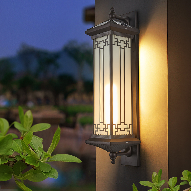 Walllight outdoor waterproof door lampHouseOutdoor garden villa Chinese exterior wall lamp super-bright solar courtyard lamp