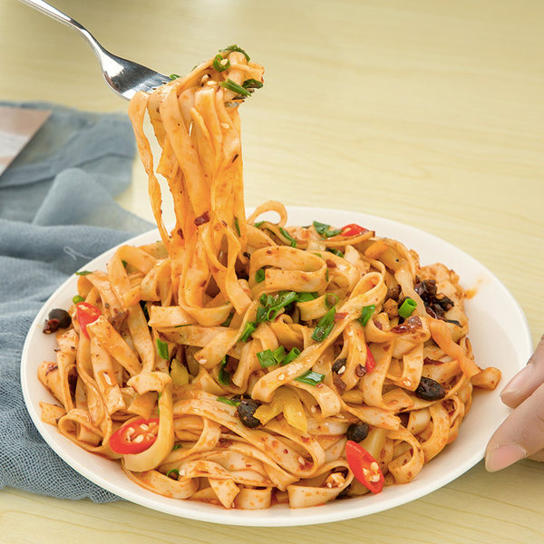 顾大嫂 非油炸 网红干拌面条 136g*6碗 天猫优惠券折后¥23.9包邮(¥26.9-3) 顾大嫂 非油炸 网红干拌面条 136g*6碗 天猫优惠券折后¥23.9包邮(¥26.9-3)