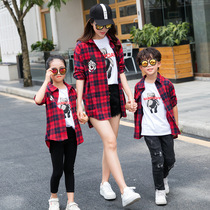 Net Red Kiss for a family of three quad and four autumn fitted jacket childrens plaid long-sleeved shirt blouses mother woman dress foreign air