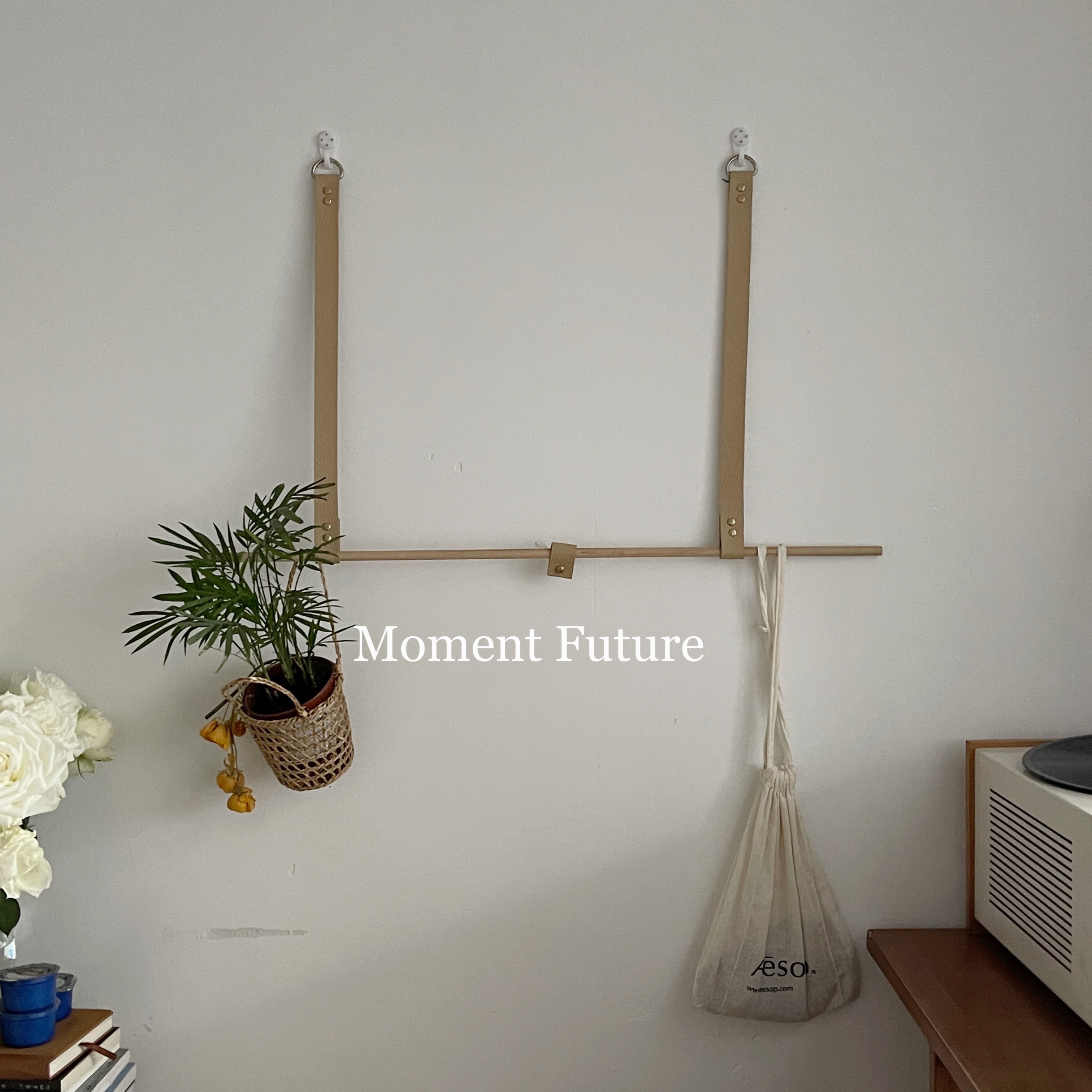 Moment Future Homestay Hanging Rod Towels Household Decoration in the same style