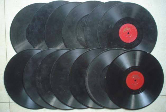 Wang Kun People's Commune Good Female Postman Song Songhua Round Dance Song Five 60s 78 Transfer Record