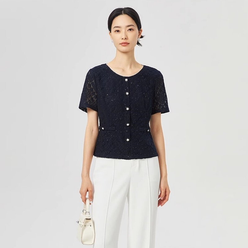 Najia's Same Style 2026 Summer Fashion Elegant Round-Neck Lace Five-Quarter Sleeve Chiffon Shirt Slimming Top for Women Najia's Same Style 2026 Summer Fashion Elegant Round-Neck Lace Five-Quarter Sleeve Chiffon Shirt Slimming Top for Women