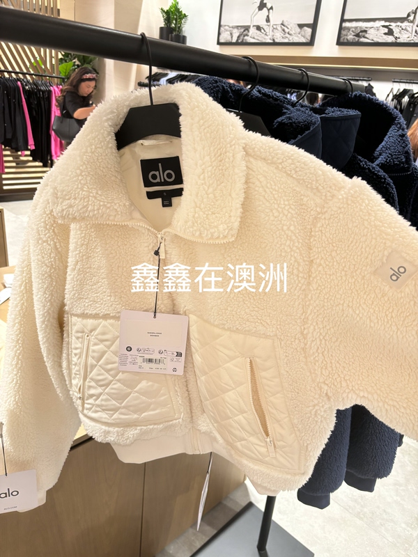 Alo Yoga Sherpa Edge Bomber Zip-Up Short Bomber Jacket Teddy Coat for Women Alo Yoga Sherpa Edge Bomber Zip-Up Short Bomber Jacket Teddy Coat for Women