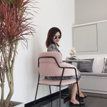 Net red ing pink Douyin furniture dessert milk tea shop western food cafe negotiation table and chair combination simple leisure