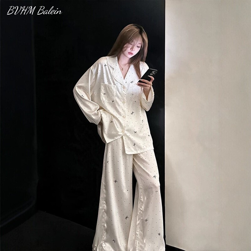 French Silk Long-Sleeved Pajamas for Women 2026 New Autumn Ice Silk Satin High-End Luxury Home Wear Set French Silk Long-Sleeved Pajamas for Women 2026 New Autumn Ice Silk Satin High-End Luxury Home Wear Set