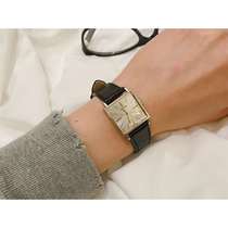 Two-needle square beautiful retro simple temperament mechanical used womens watch L 410