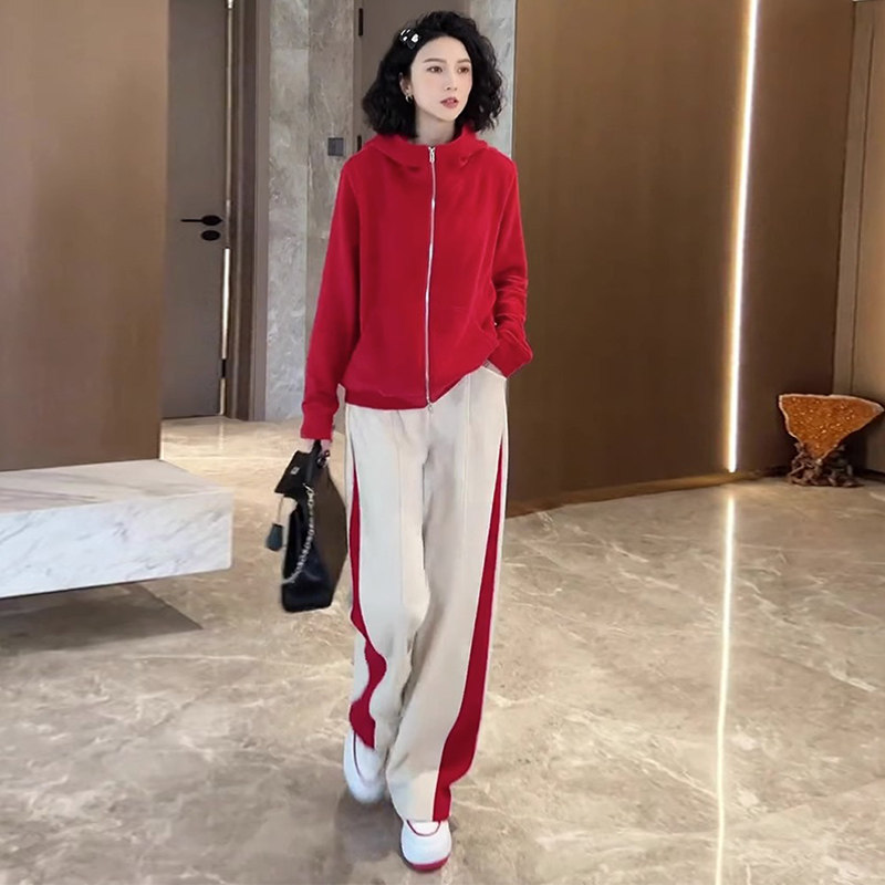 TOUCH MISS HIGH-END Euro Fashion Brands Sports Suit Women Loose temperament Even cap casual wear Two sets-Taobao