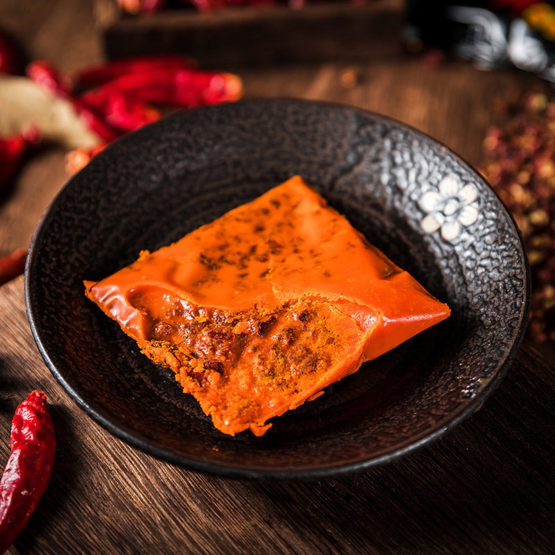 Spicy Hospitality Chongqing Hot Pot Bottom Material Handmade Base Stock Bull Oil Linen Hot And Spicy Spiced Pan Hot Pot stock 50g * 3 bagged