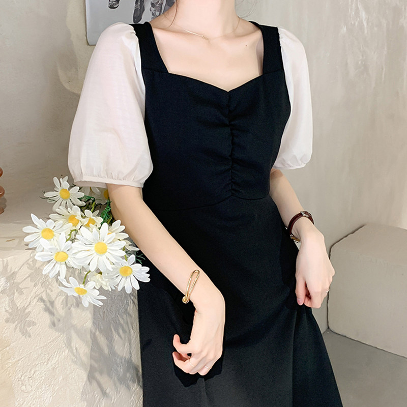 2022 Summer clothes new lady gentle goddess Van Little black dress square collar long skirt French style small crowd of slim fit