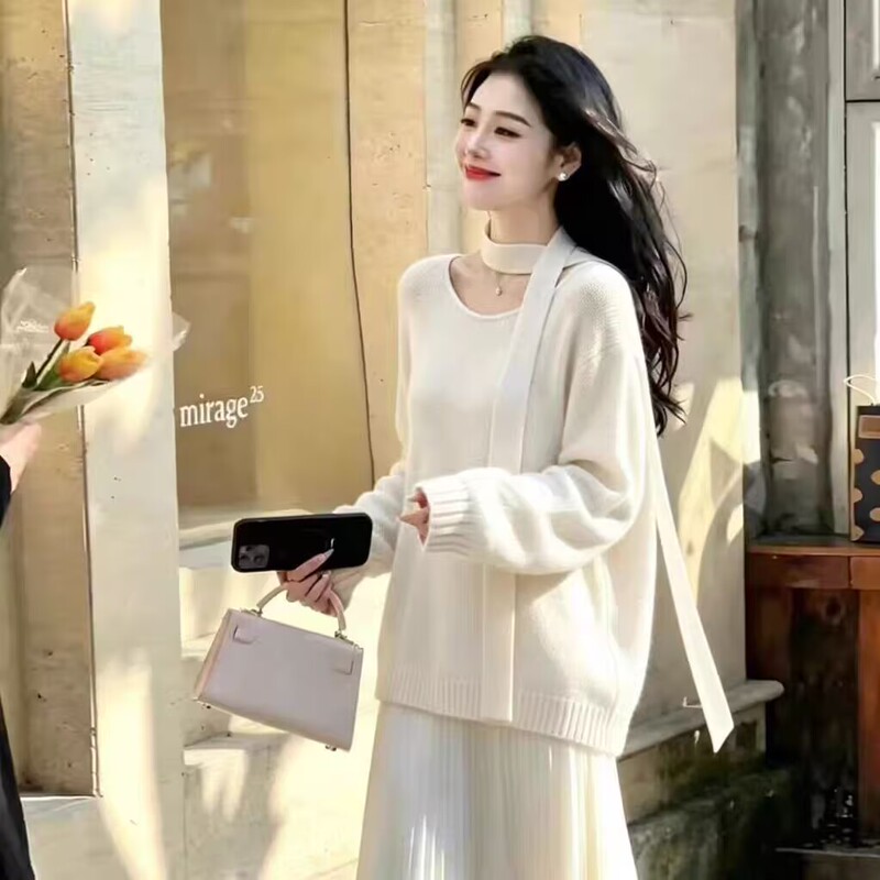 Gentle and Elegant Style with Ribbon Round Neck Sweater for Women, 2026 Autumn and Winter Korean Version, Loose and Beautiful Knit Top
