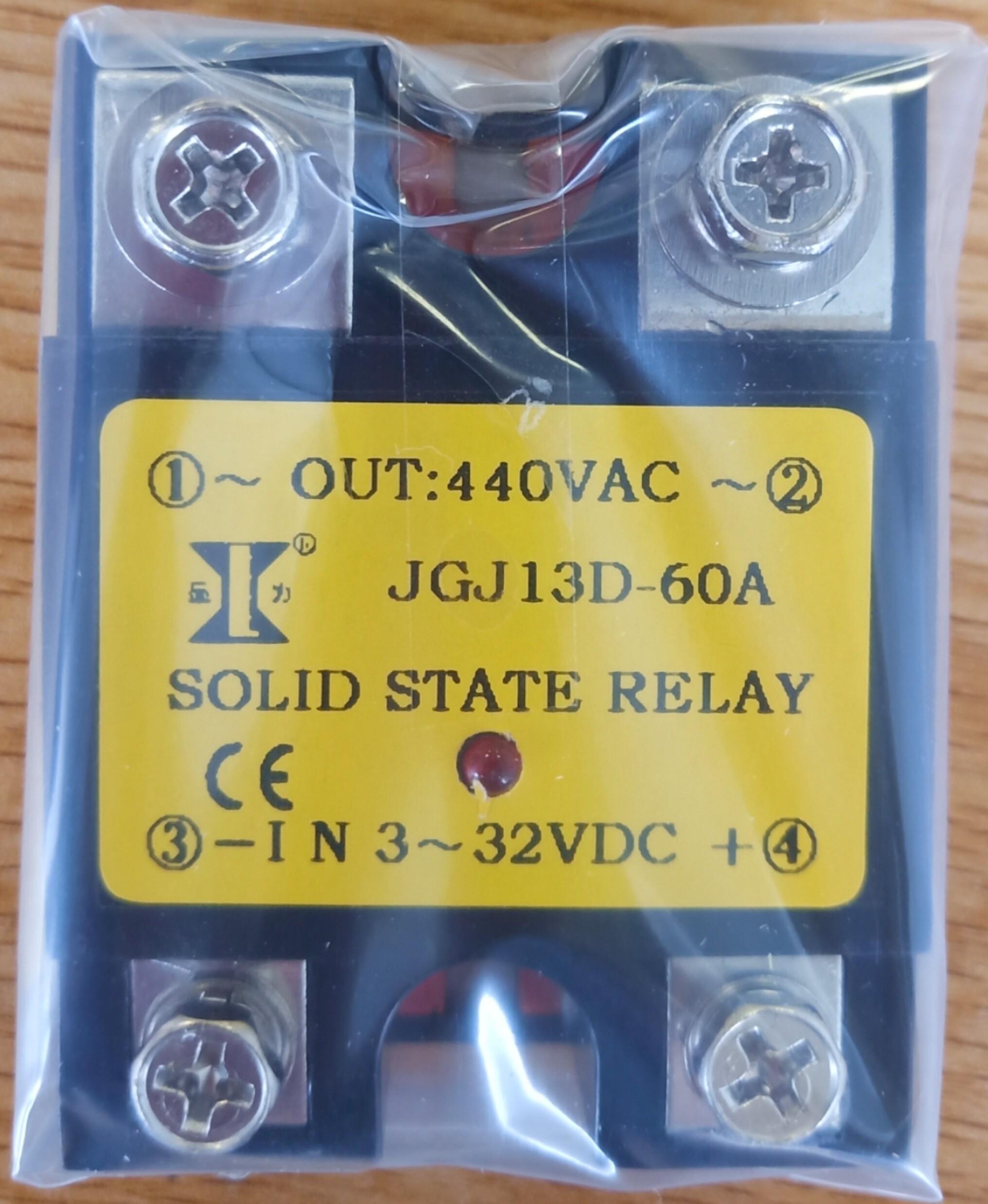 Huzhou Dinpower Solid State Relay JGJ13D 60A Factory 0~32V OUT440V AC