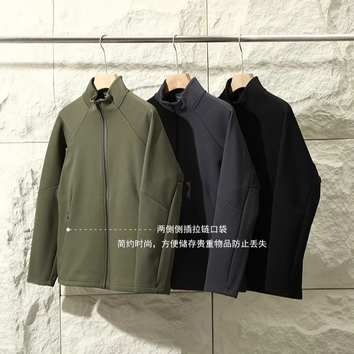 Cabinet 2180! Italian-Style High-End 3D Tailored Autumn and Winter Men's Outdoor Fleece-Lined Stand-Collar Softshell Jacket Trendy