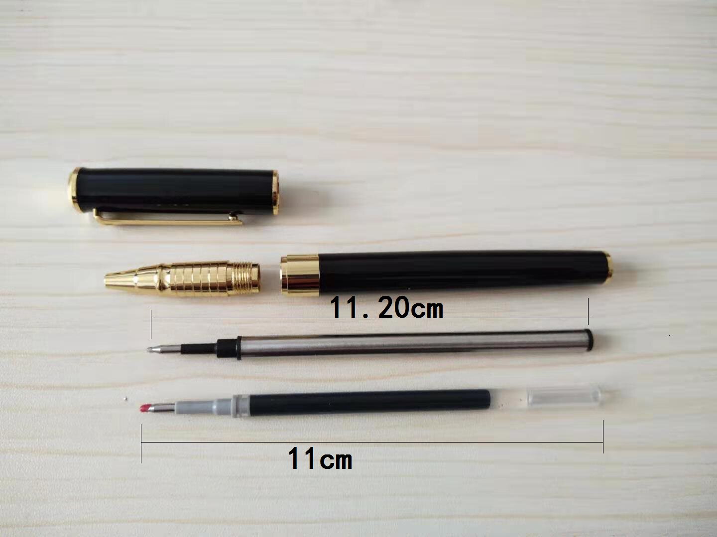 Upscale metal Gel Pen Rotary Out of Core 11cm refill Replacement water-based refill Rotation 804 Ball pen Wholesale