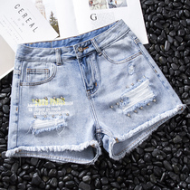 High-waisted denim shorts womens 2021 summer New loose slim hole wide leg a-shaped Joker burrs hot pants ins