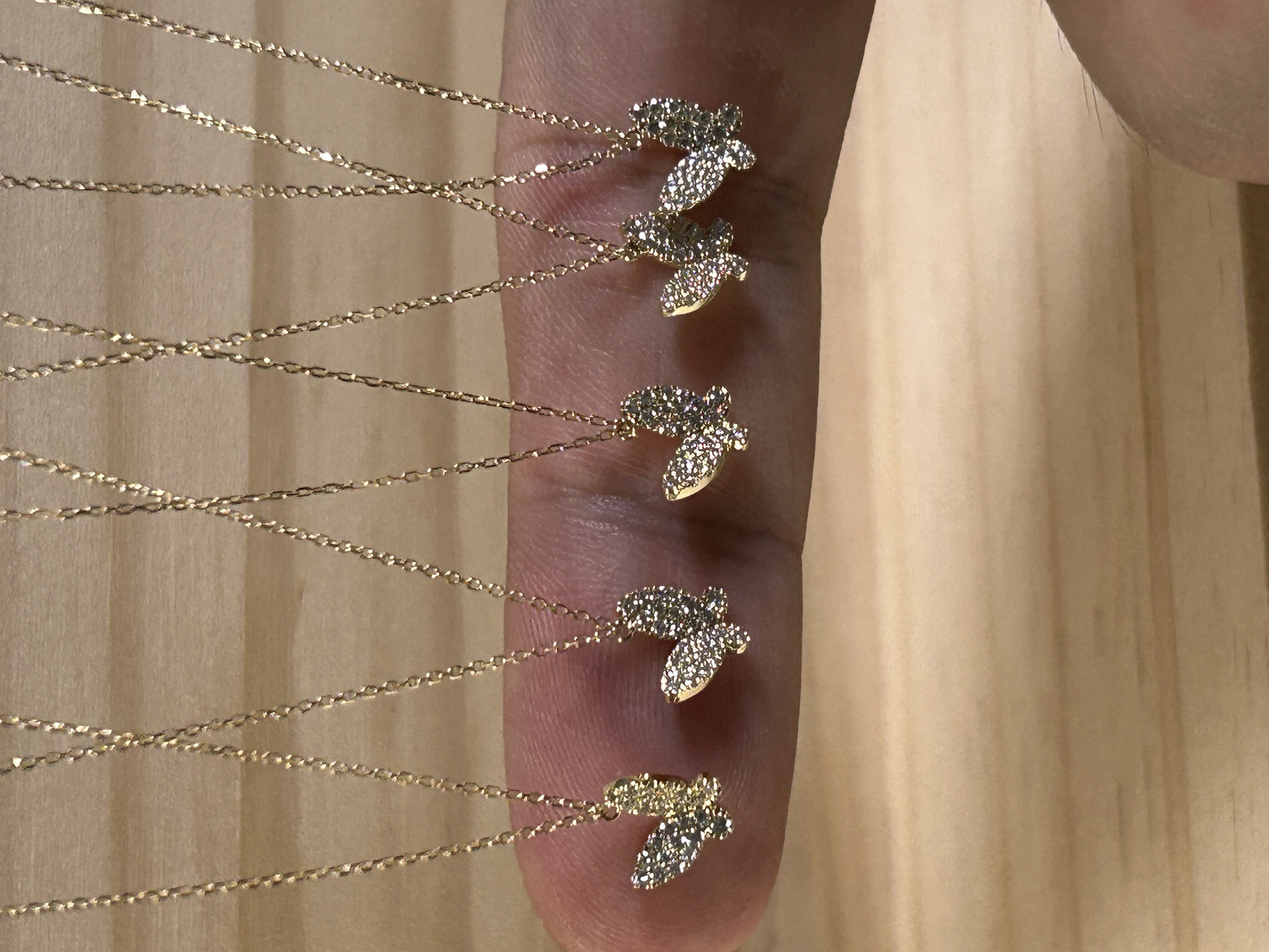 [グリマージュエリー] 18Kゴールド ダイヤモンド バタフライネックレス/ブレスレット/イヤリング