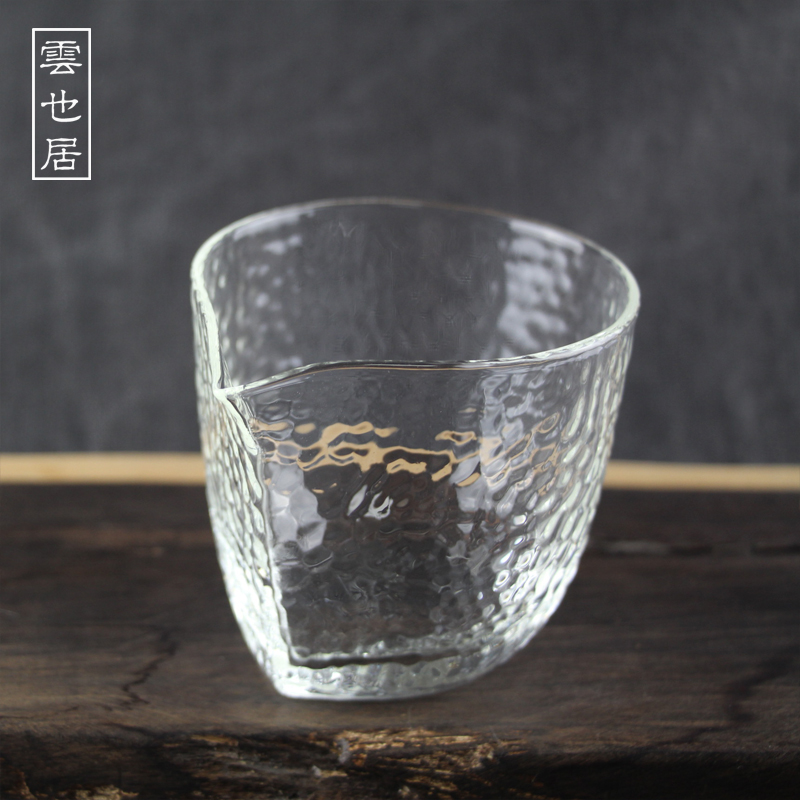 Heat-resistant thickened glass hammer pattern male cup high temperature resistant hammer eye pattern fair cup water drop tea divider boutique kung fu tea set