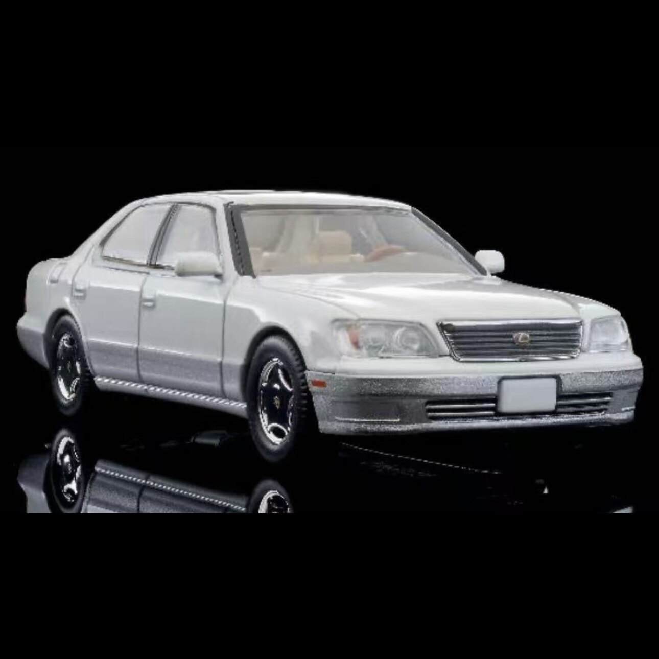 26年2月TOMYTEC TLV LV-N 1998 LEXUS LS400 (WHITE/ SILVER)白银-淘宝