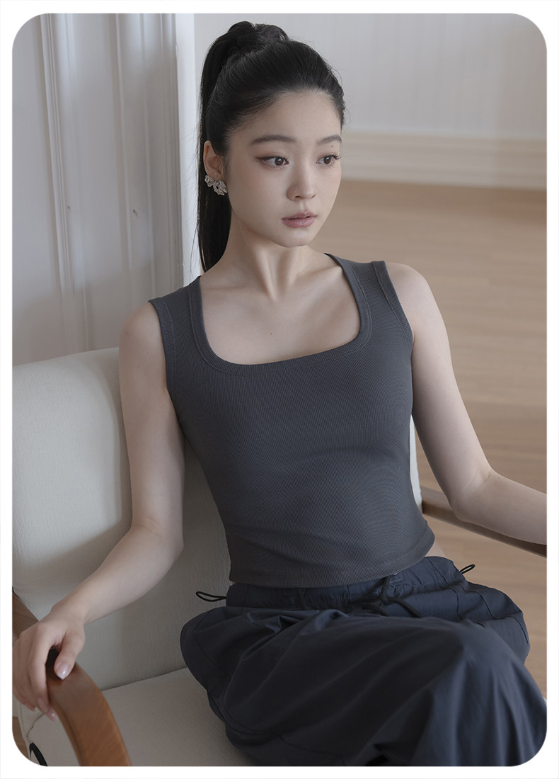 Топы/майки 莱赛尔天丝方领吊带背心女带胸垫夏外穿2026新款内搭工字低领上衣
