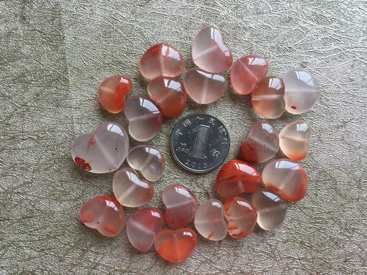 DIY аксессуары 天然川料南红玛瑙爱心背云  冰飘贯穿孔diy吊坠配饰175 Other