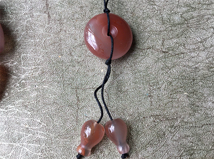 DIY аксессуары 四川凉山九口南红冰飘桶珠顶珠三通.平安扣小玲铛。套装