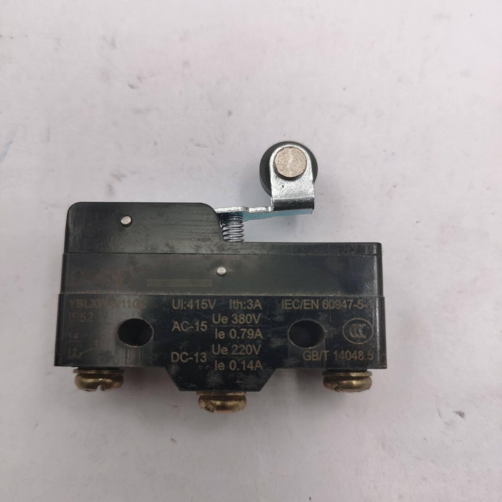 Positive Thai Stroke Switch Microswitch Limitator YBLXW-5 YBLXW-5 11G1 11G1 LXW5 LXW5 11Q1