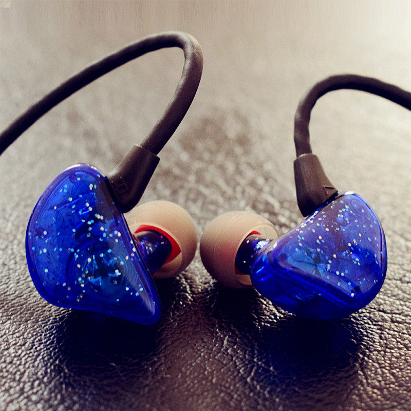 Heavy low sound cannons headphones in ear hanging ear style wired mobile phone computers General high sound quality Low distortion Sport games suitable for oppo Xiaomi vivo Huawei Phantom with wheat listening HIFI earplugs