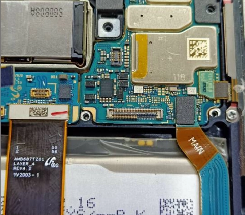 Подходит для Samsung S20ultra/Note20ultra Motherboard Display Hail Plug -In LCD -пряжка
