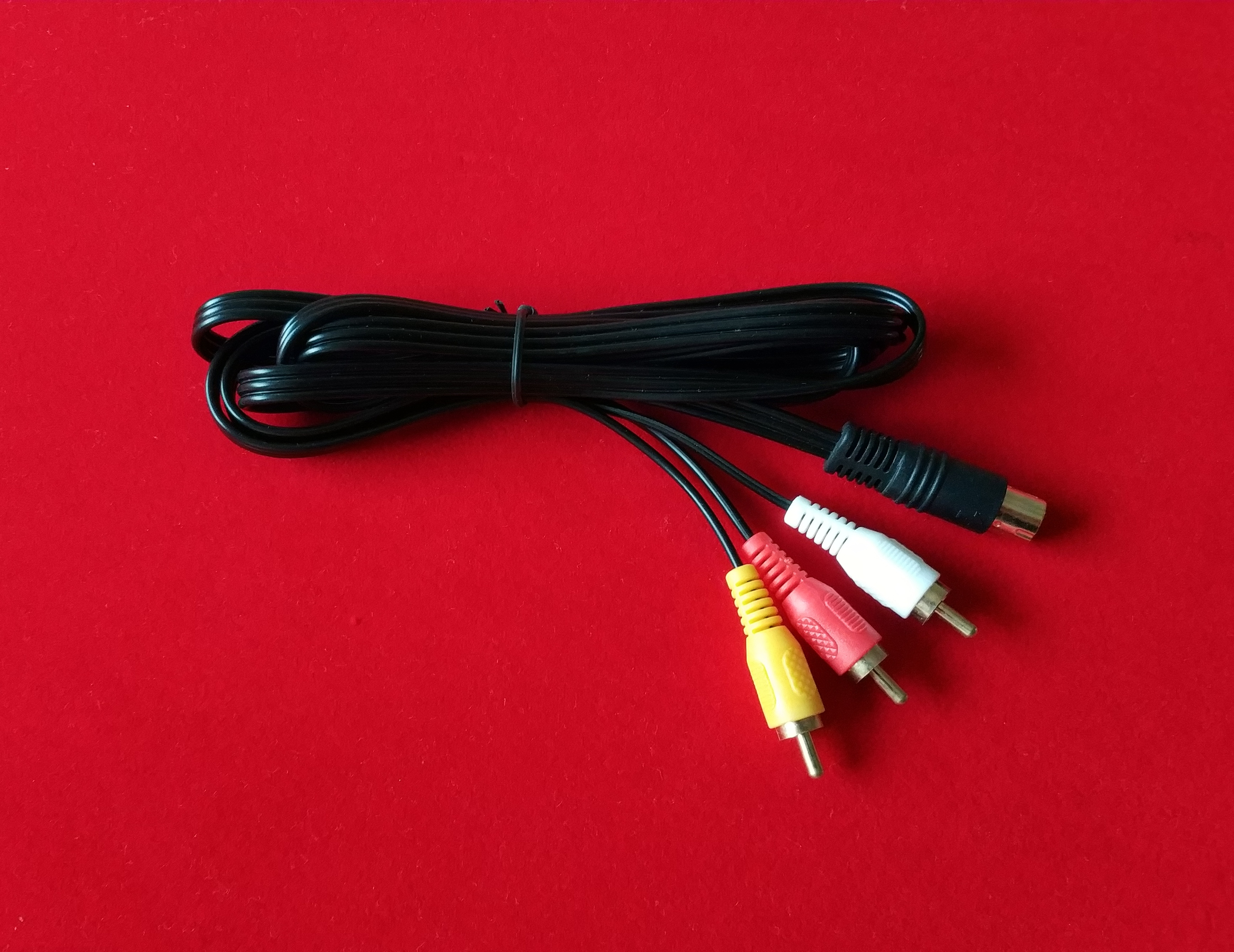NEW SATURN SS GOLD PLATED AV CABLE SEGASATURN AV AUDIO STEREO CABLE